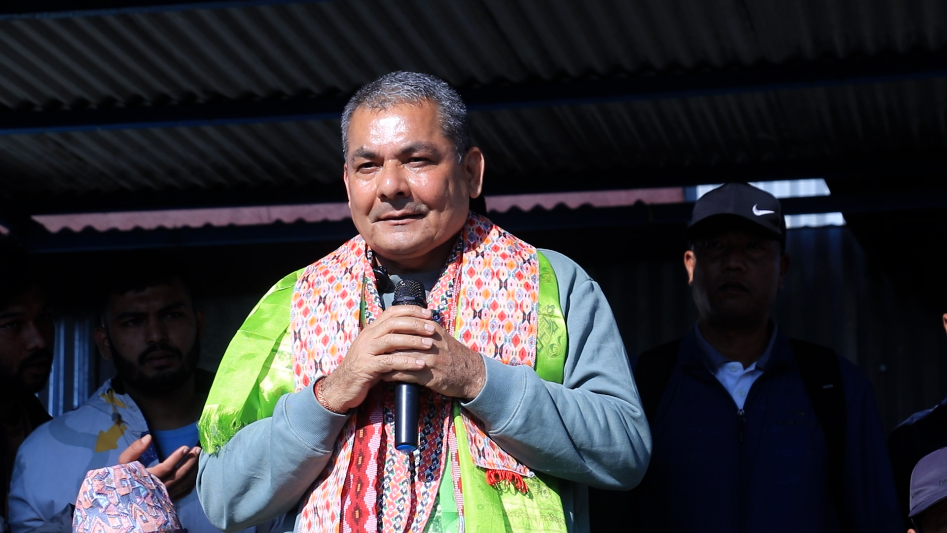 मध्यरातमा दुर्गा प्रसाईं पक्राउ