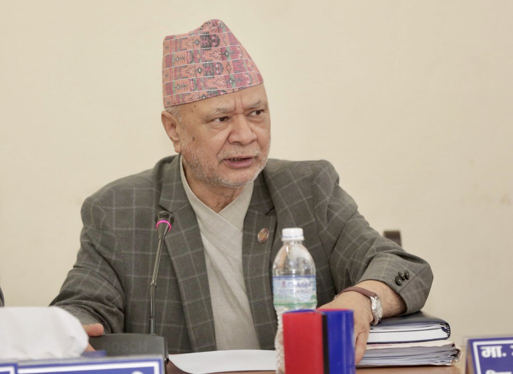 ओली समूहमा अर्को विद्रोह : रघुजी पन्तले छाडे साथ